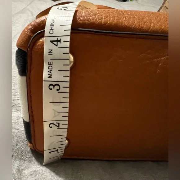 Awesome, NWOT Tan with Cow Decor Handle is a UnBranded Shoulder Bag/Cross Body. - Picture 16 of 16